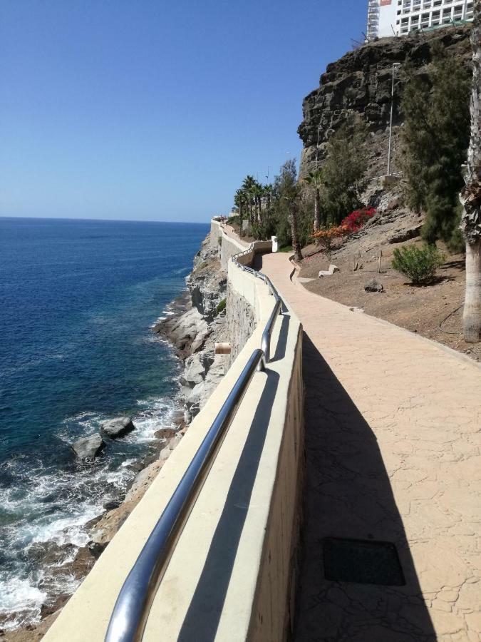 Apartment 3 Minutes From Puerto Rico Beach Mogan Bagian luar foto